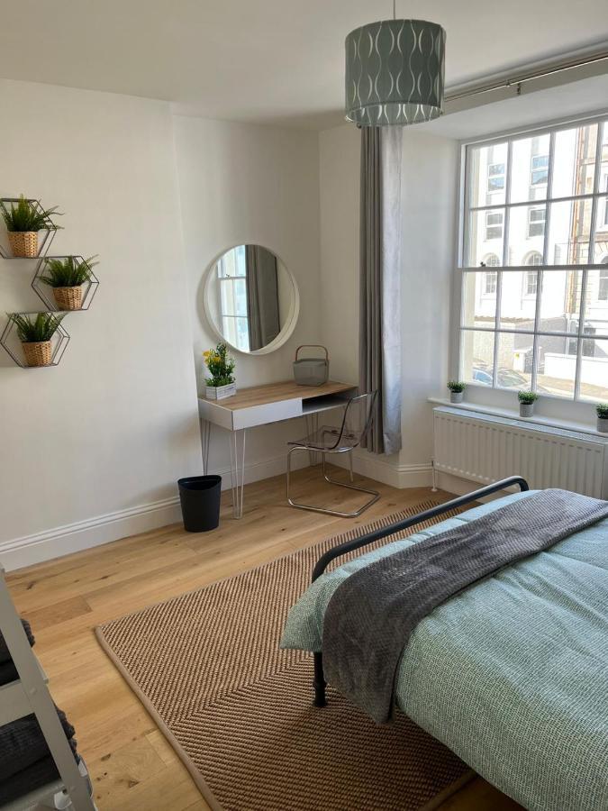 Lovely 1 Bed Flat *Free Parking* Hoe/Barbican Plymouth Exteriér fotografie